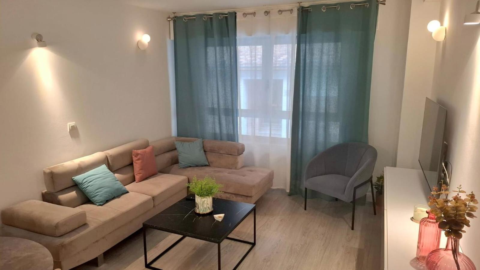 Moderno Apartamento Con Garaje Privado En El Centro De Vigo Exteriér fotografie