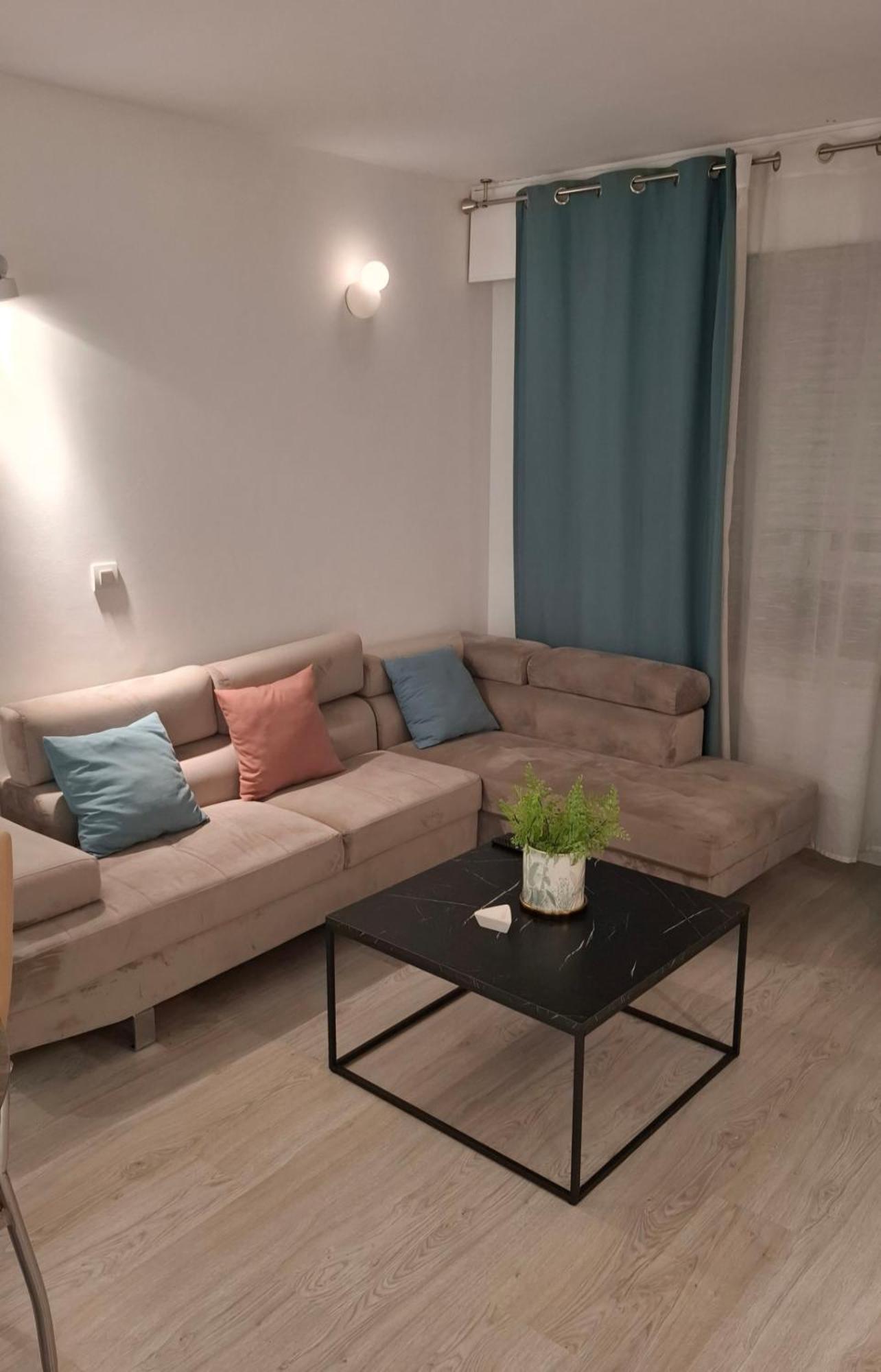 Moderno Apartamento Con Garaje Privado En El Centro De Vigo Pokoj fotografie